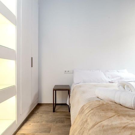 Appartamento Florit Flats - Cathedral Luxury Terrace Flat 2Br 2Ba Ac Wifi Valenza Esterno foto
