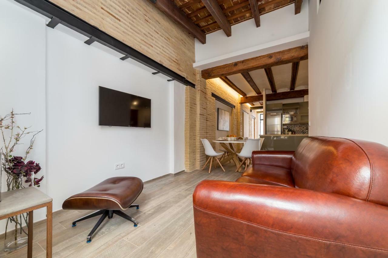 Appartamento Florit Flats - Cathedral Luxury Terrace Flat 2Br 2Ba Ac Wifi Valenza Esterno foto