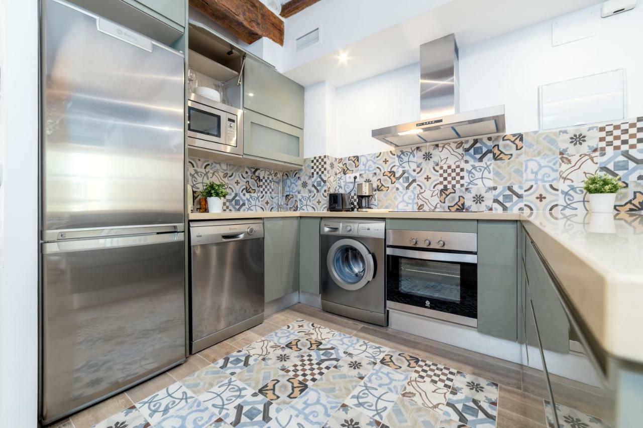Appartamento Florit Flats - Cathedral Luxury Terrace Flat 2Br 2Ba Ac Wifi Valenza Esterno foto