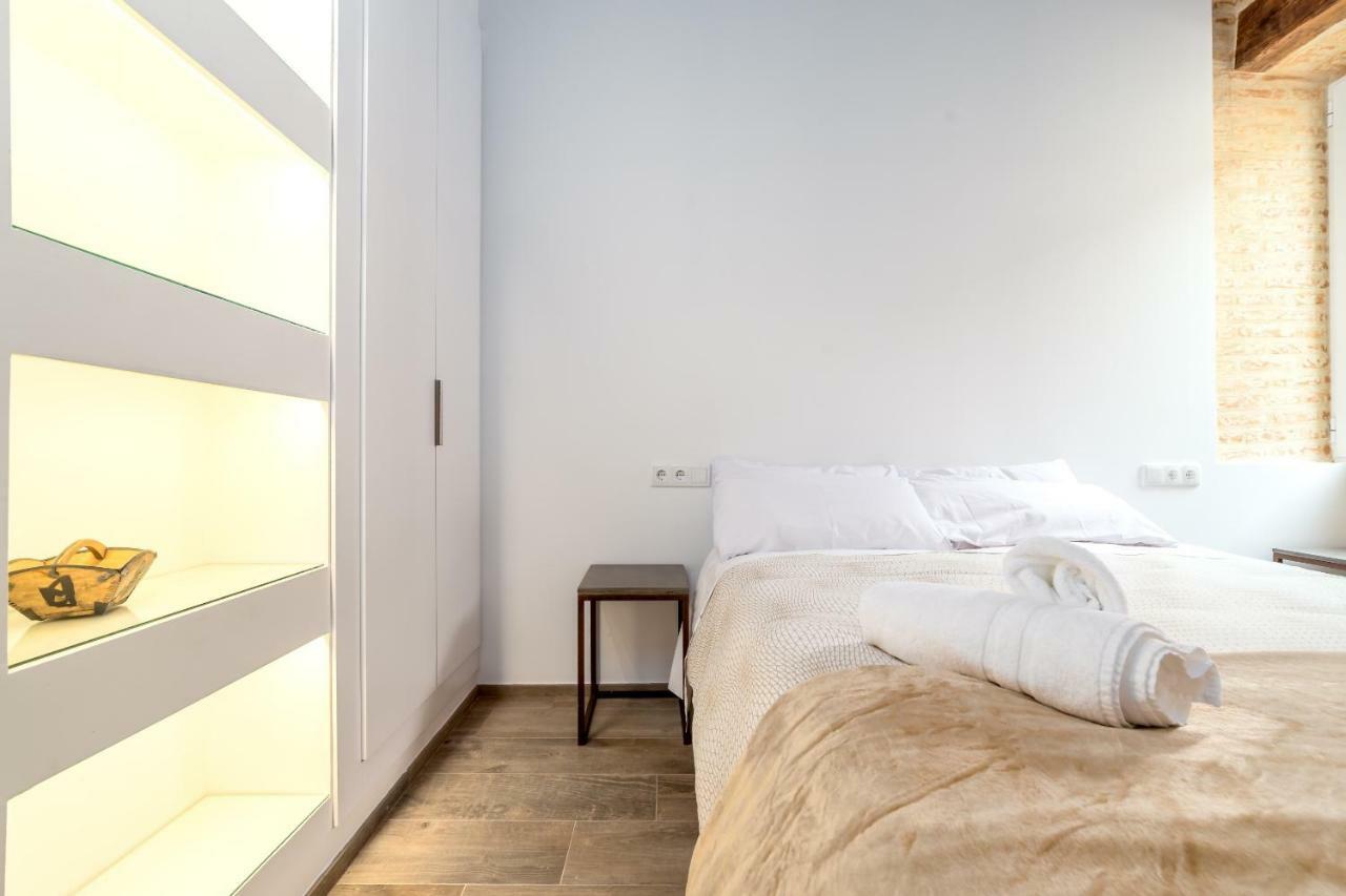 Appartamento Florit Flats - Cathedral Luxury Terrace Flat 2Br 2Ba Ac Wifi Valenza Esterno foto