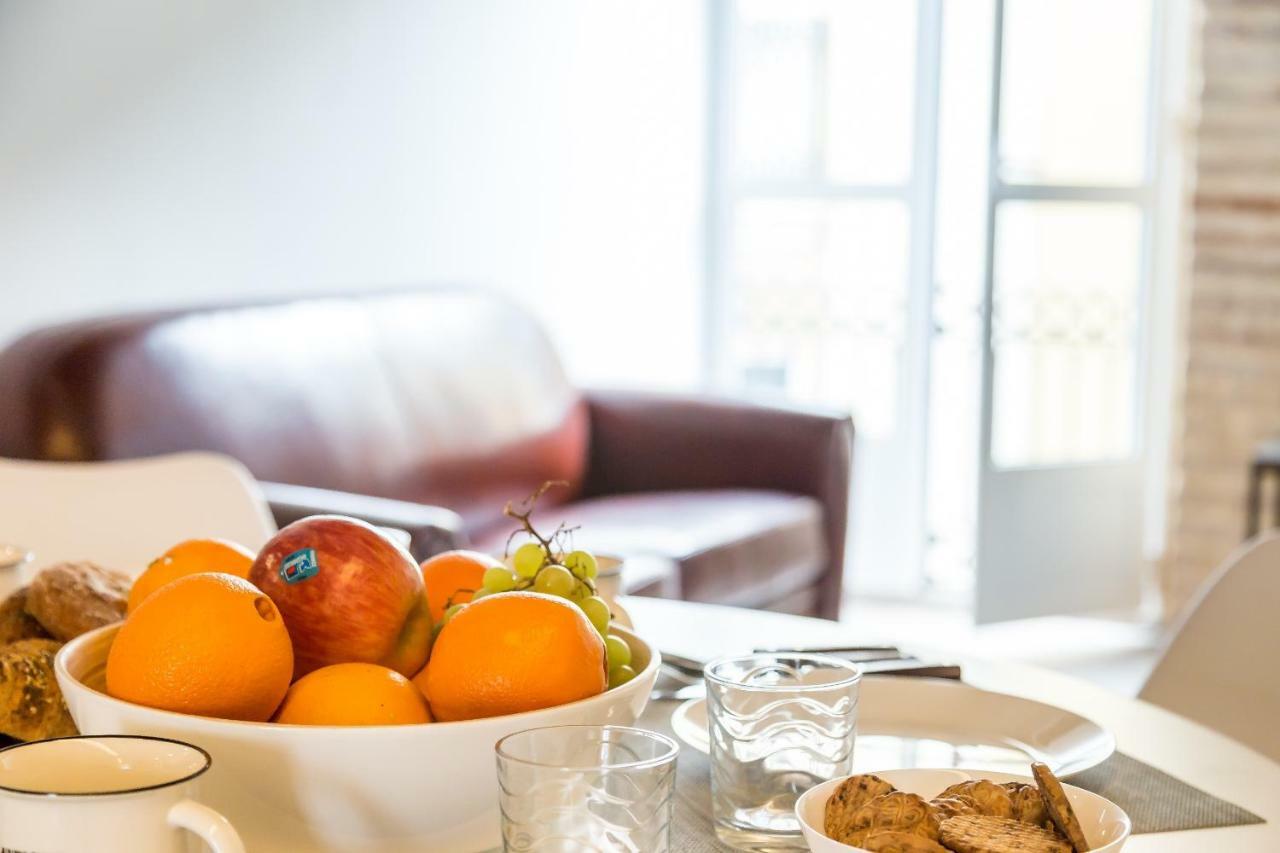 Appartamento Florit Flats - Cathedral Luxury Terrace Flat 2Br 2Ba Ac Wifi Valenza Esterno foto